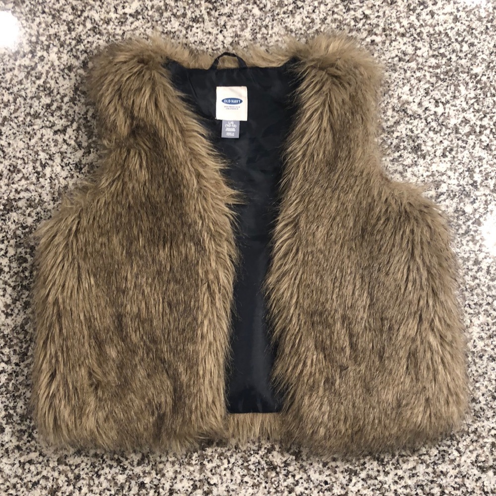 Old Navy faux fur vest